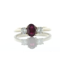 18ct Yellow Gold Three Stone Oval Cut Diamond And Ruby Ring (R0.51) 0.26