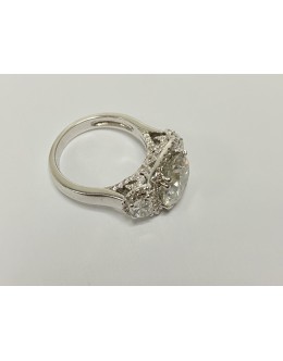 18ct White Gold Vintage Diamond Halo Set Ring (D4.01) 5.38