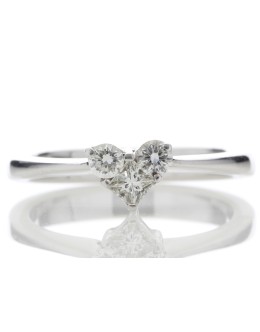 18ct White Gold Single Stone Heart style Cut Diamond Ring 0.38 Carats