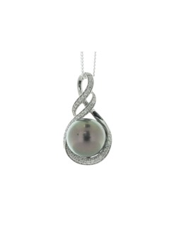 18ct White Gold Diamond And Pearl Drop Pendant (PL10.00) 0.21