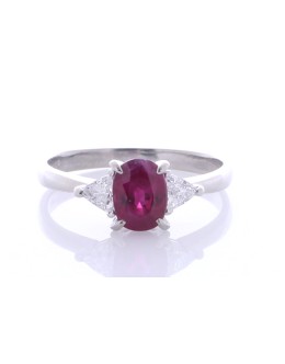 Platinum Ladies Diamond And Ruby Ring (R1.47) 0.29