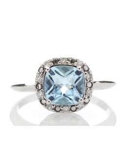 9ct White Gold Diamond And Blue Topaz Ring 0.10 Carats