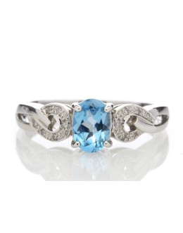 9ct White Gold Diamond And Blue Topaz Ring 0.05 Carats